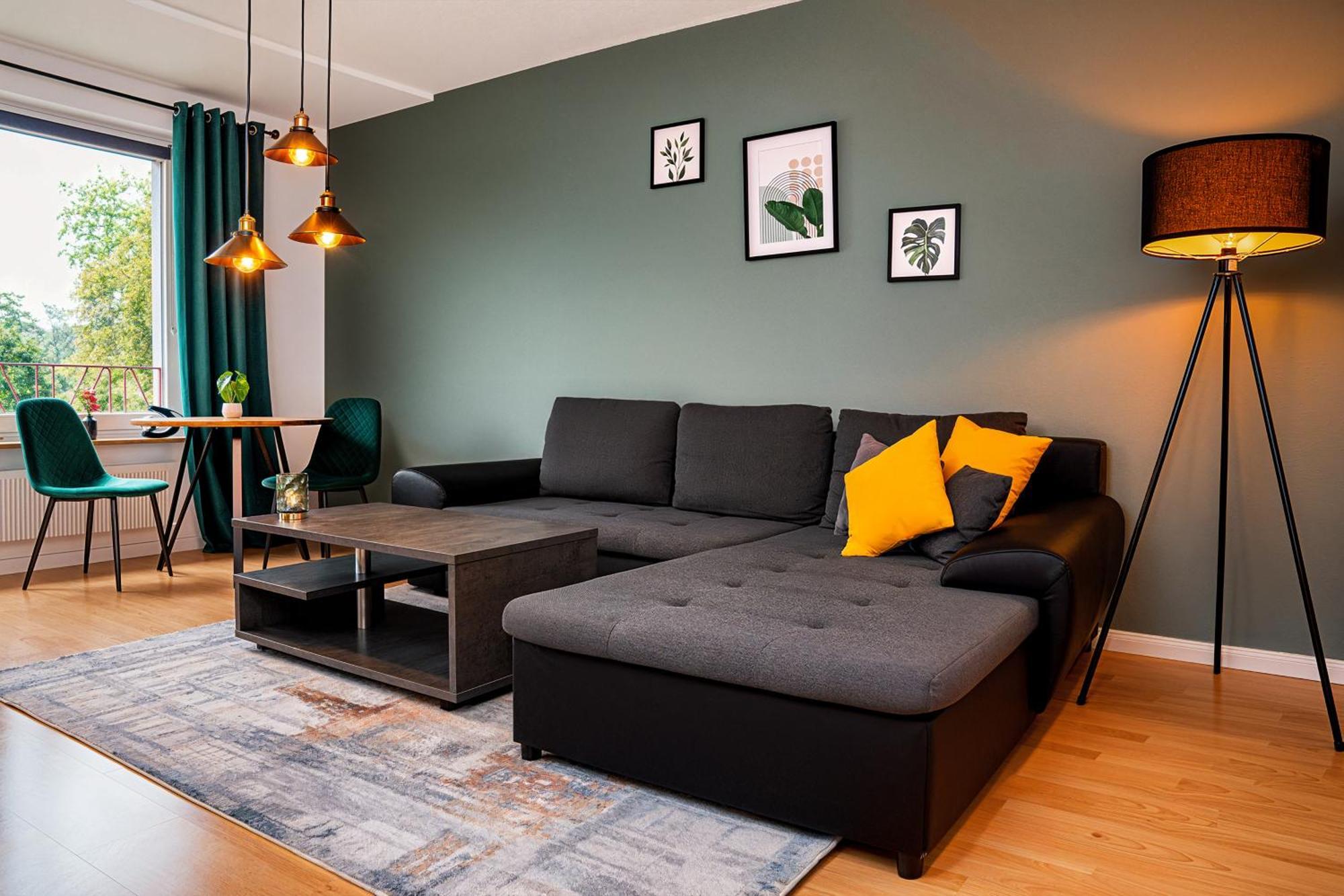 Smart Home - Essen - Perfect For 5 Guests! Central - Balcony - Netflix - Free Parking Zone エクステリア 写真